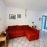 Cinque Tomoli